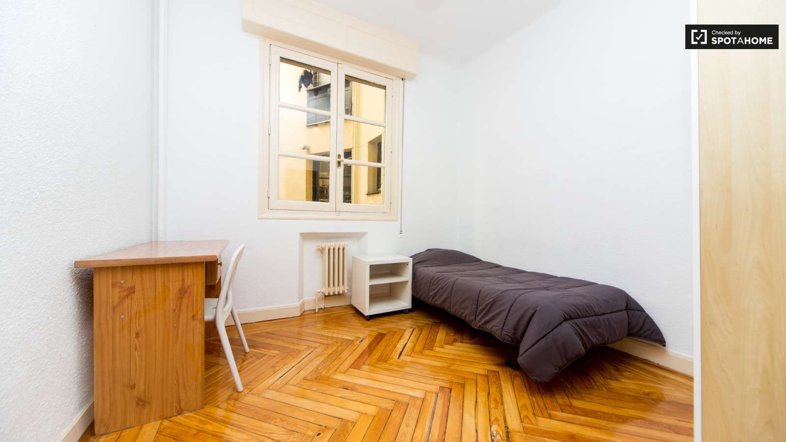 Flat to share in Universidad - Malasaña
