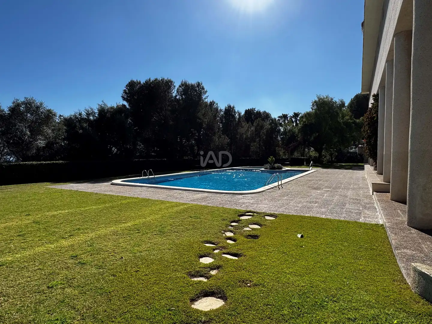 Piscina de Piso en venta en Sitges con Aire acondicionado, Calefacción y Terraza