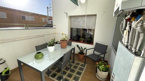 Foto 2 de Casa adosada en venta en Les Arenes - La Grípia  Can Montllor, Barcelona