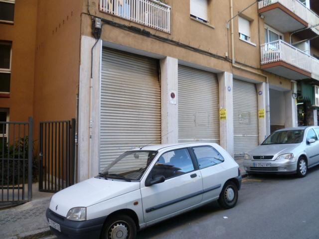 Aparcament de Local en venda en Mataró