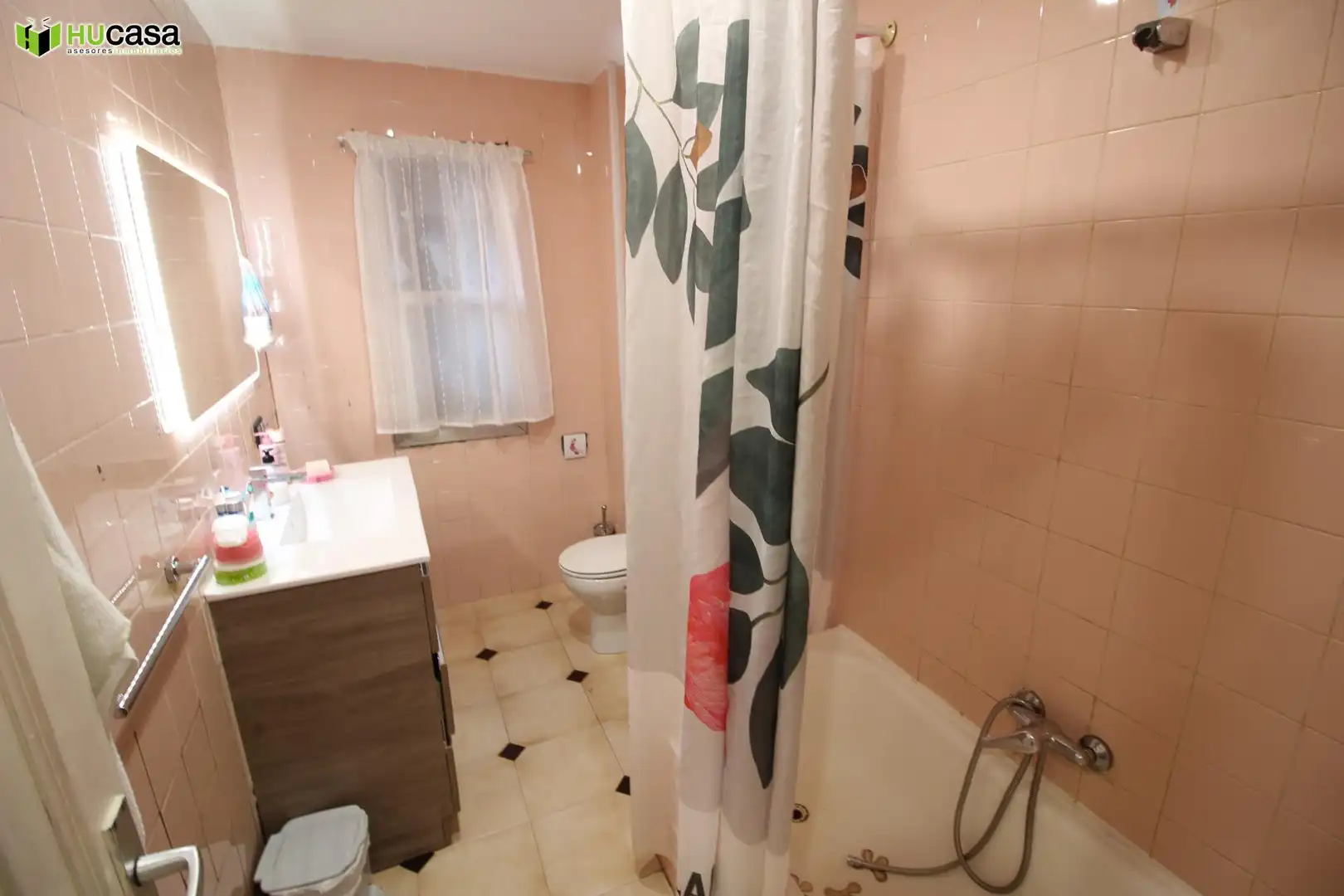 Badezimmer von Wohnung zum Verkauf in Toledo mit Klimaanlage, Heizung und Terrasse