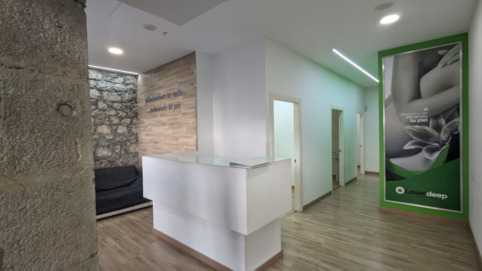 Local de lloguer a Santander - Ataulfo Argenta, 38, Puerto Chico, Santander