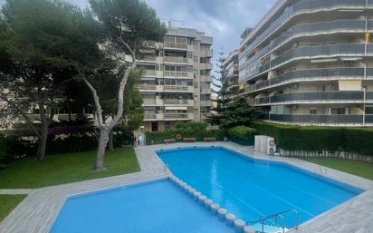 Piscina de Pis en venda en Salou amb Balcó