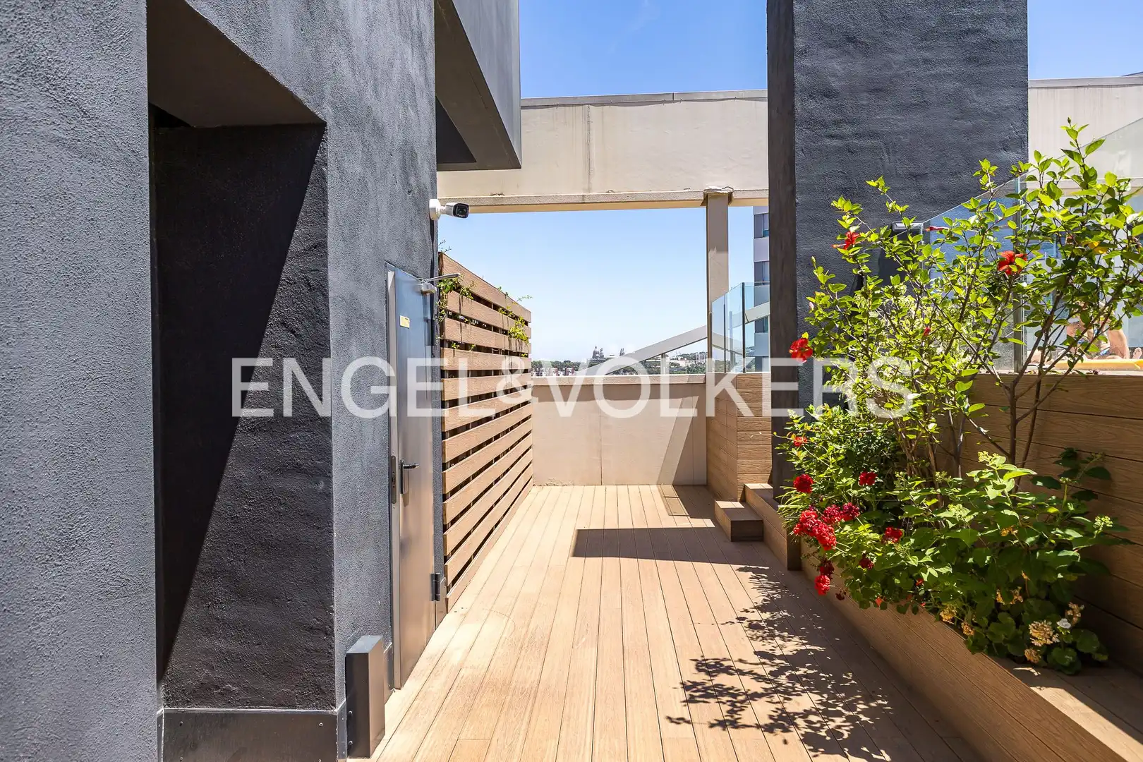 Terrace of Flat for sale in L'Hospitalet de Llobregat  with Air Conditioner, Heating and Parquet flooring