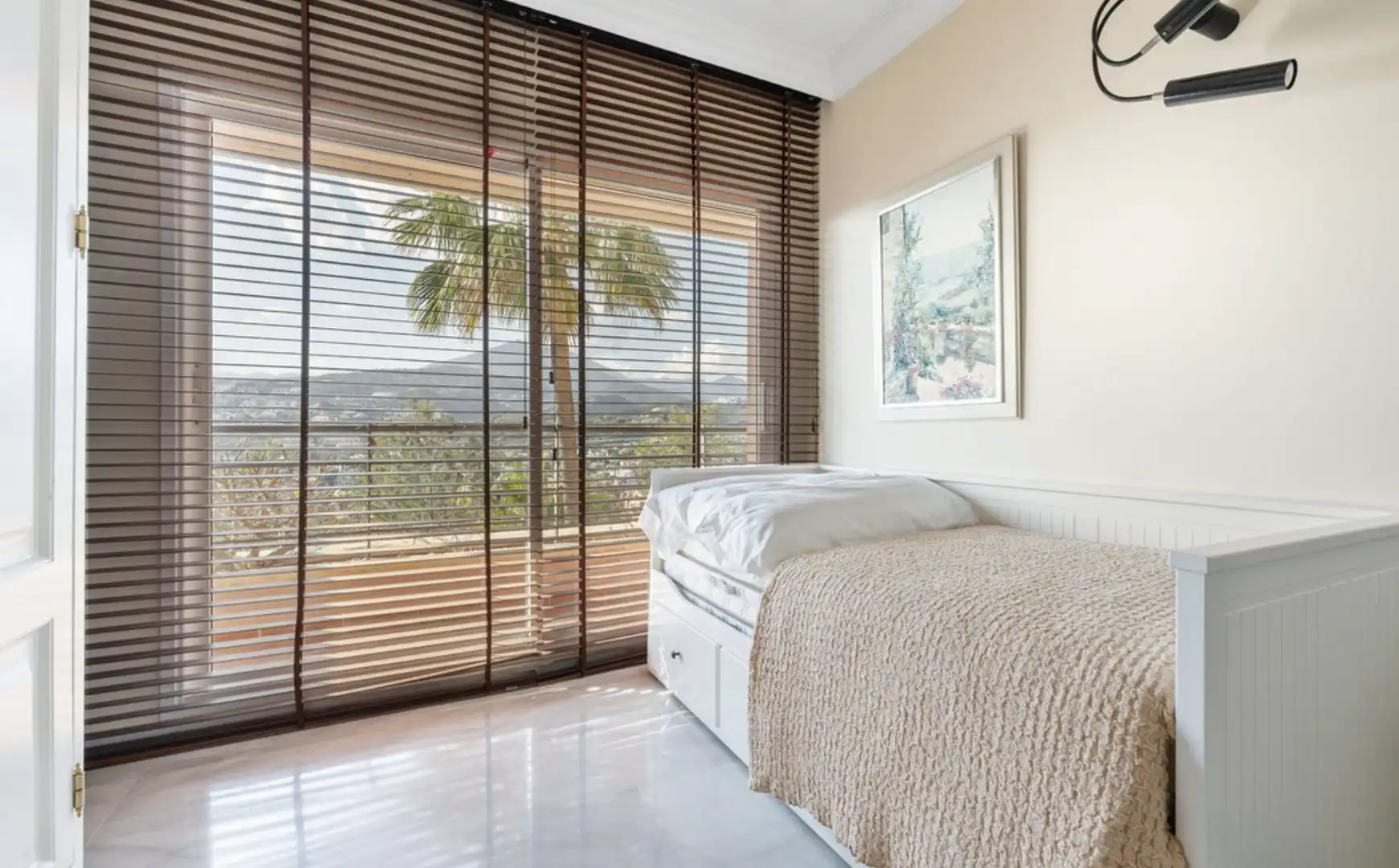 Flat with pool for sale in Nueva Andalucía, imagen 15