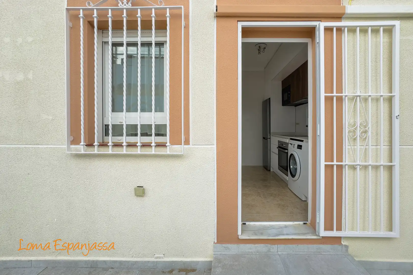 Casa o chalet en venta en Torrevieja con Aire acondicionado, Jardín privado y Piscina