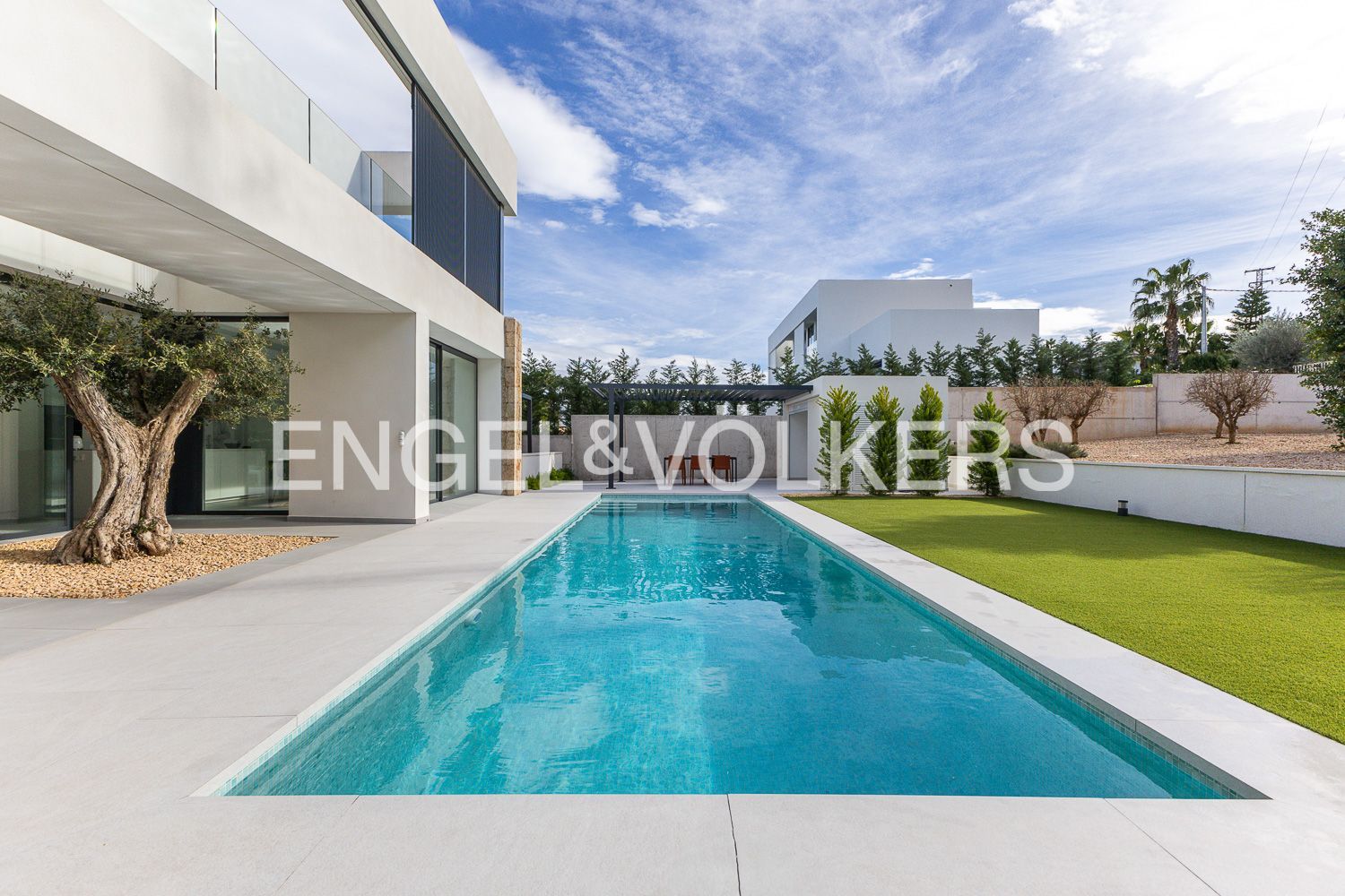 Swimming pool of House or chalet for sale in Dénia  with Air Conditioner, Heating and Private garden