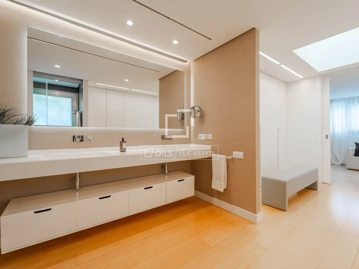 Baño de Casa o chalet en venta en Godella con Aire acondicionado, Calefacción y Jardín privado