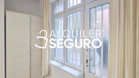 Foto 5 de Piso de alquiler en Cartago, Canillejas, Madrid