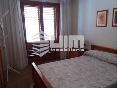 Dormitori de Casa o xalet en venda en Sagunto / Sagunt amb Calefacció, Terrassa i Traster