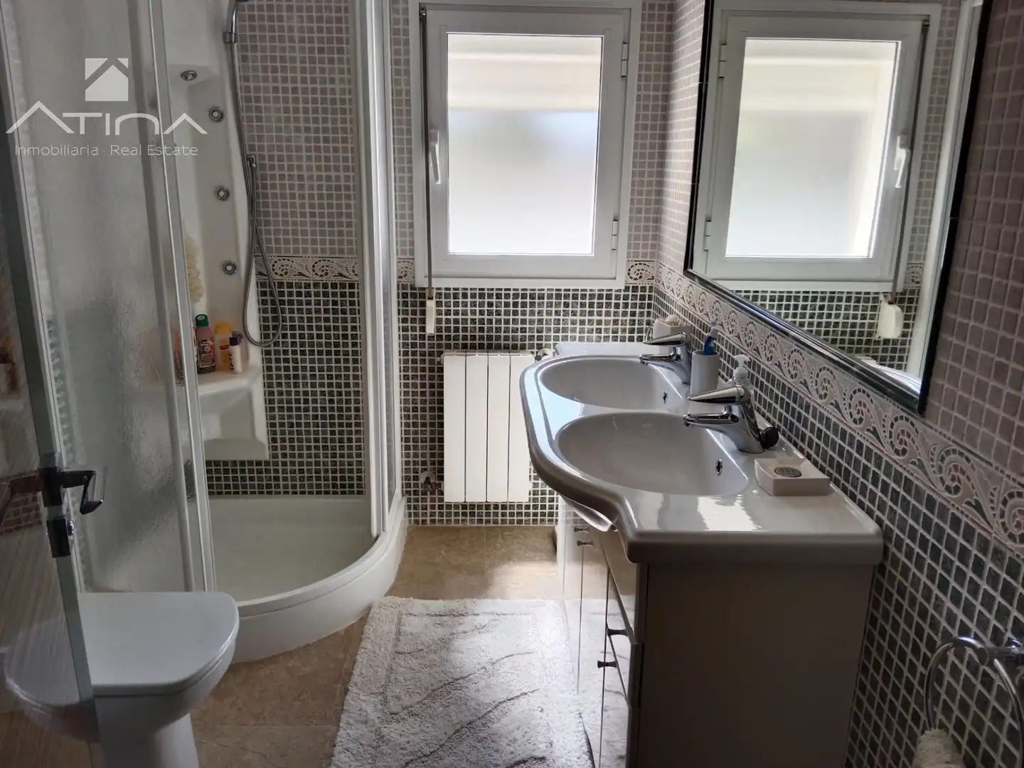 Bathroom of Houses for sale in Jávea / Xàbia  with Air Conditioner, Heating and Private garden
