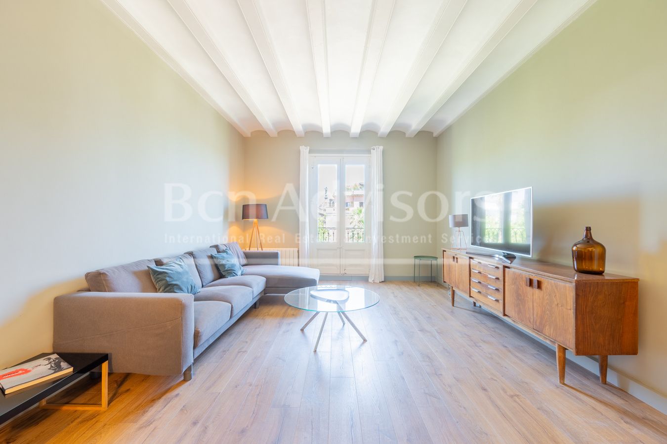 Sala de estar de Piso en venta en  Barcelona Capital con Aire acondicionado, Calefacción y Parquet