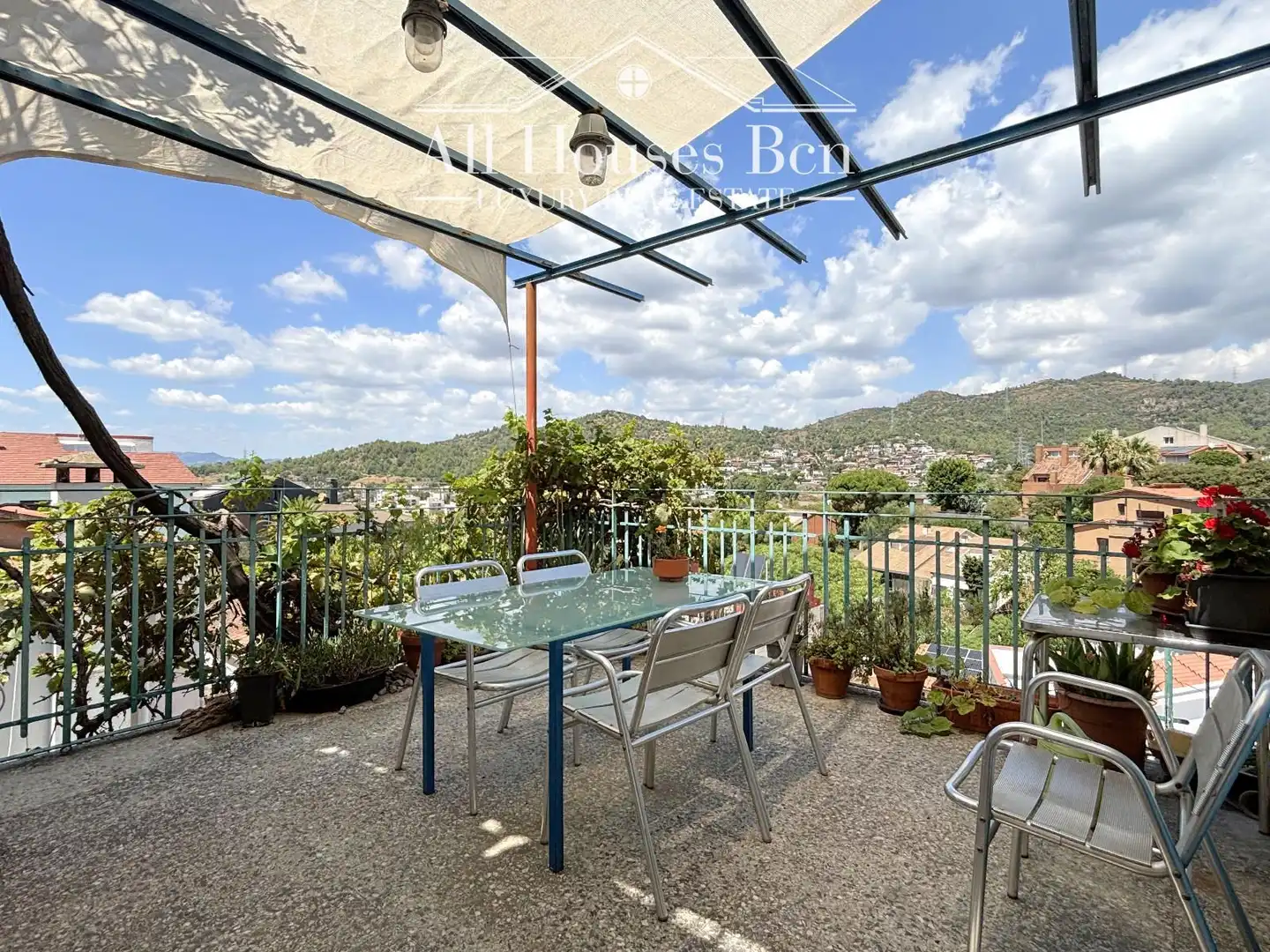 Terraza de Terreno en venta en Sant Just Desvern