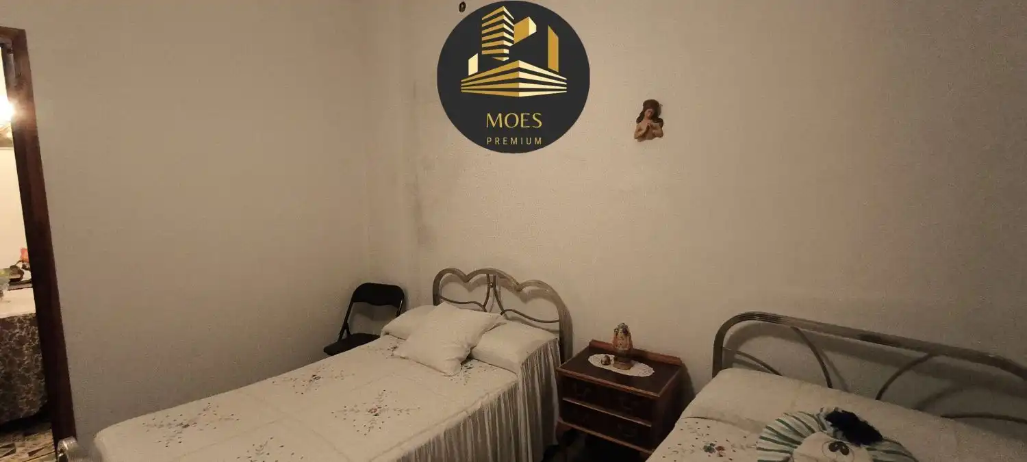 Habitación de Casa o chalet en venta en Úbeda con Terraza, Trastero y Balcón