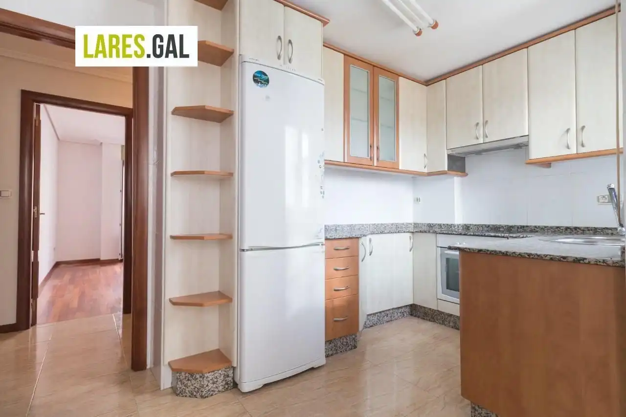 Kitchen of Flat for sale in Cangas   with Heating and Storage room
