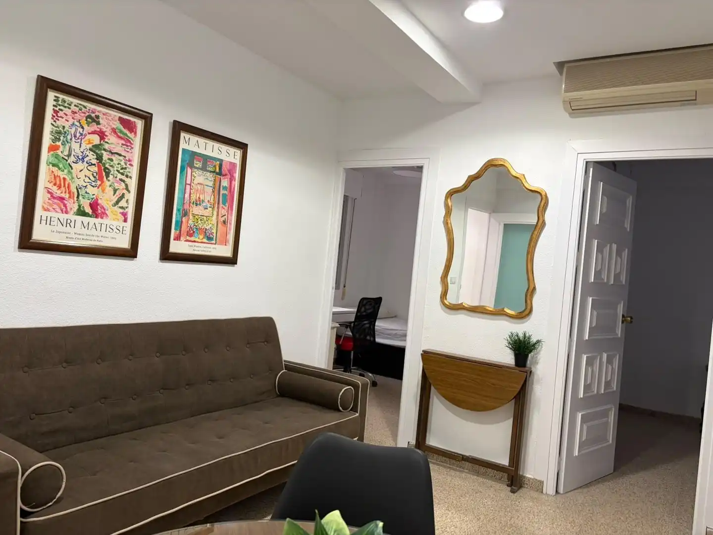 Wohnzimmer von Wohnung zur Miete in Centro