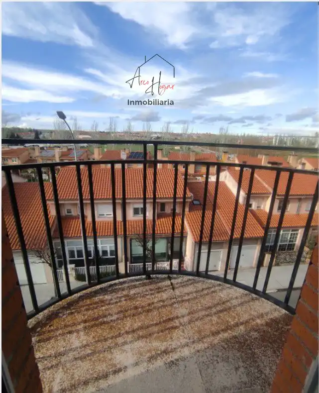 Balcony of Flat for rent in Salamanca  with Heating, Parquet flooring and Terrace