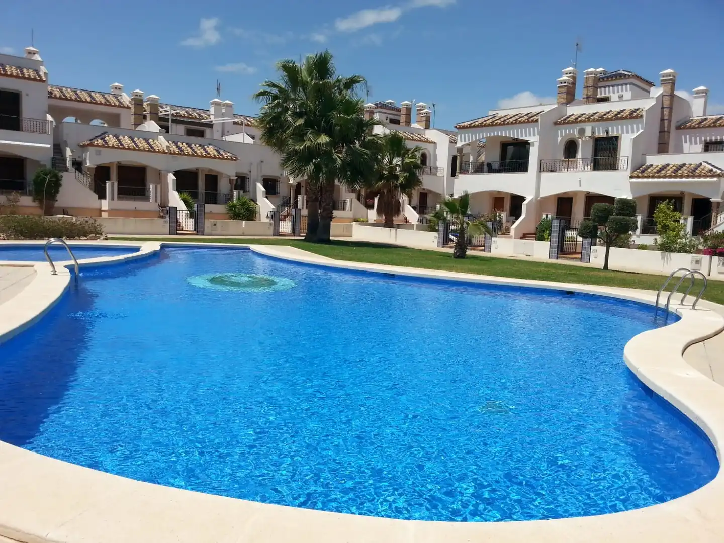 Casa a schiera con terrazza in vendita a Orihuela Costa