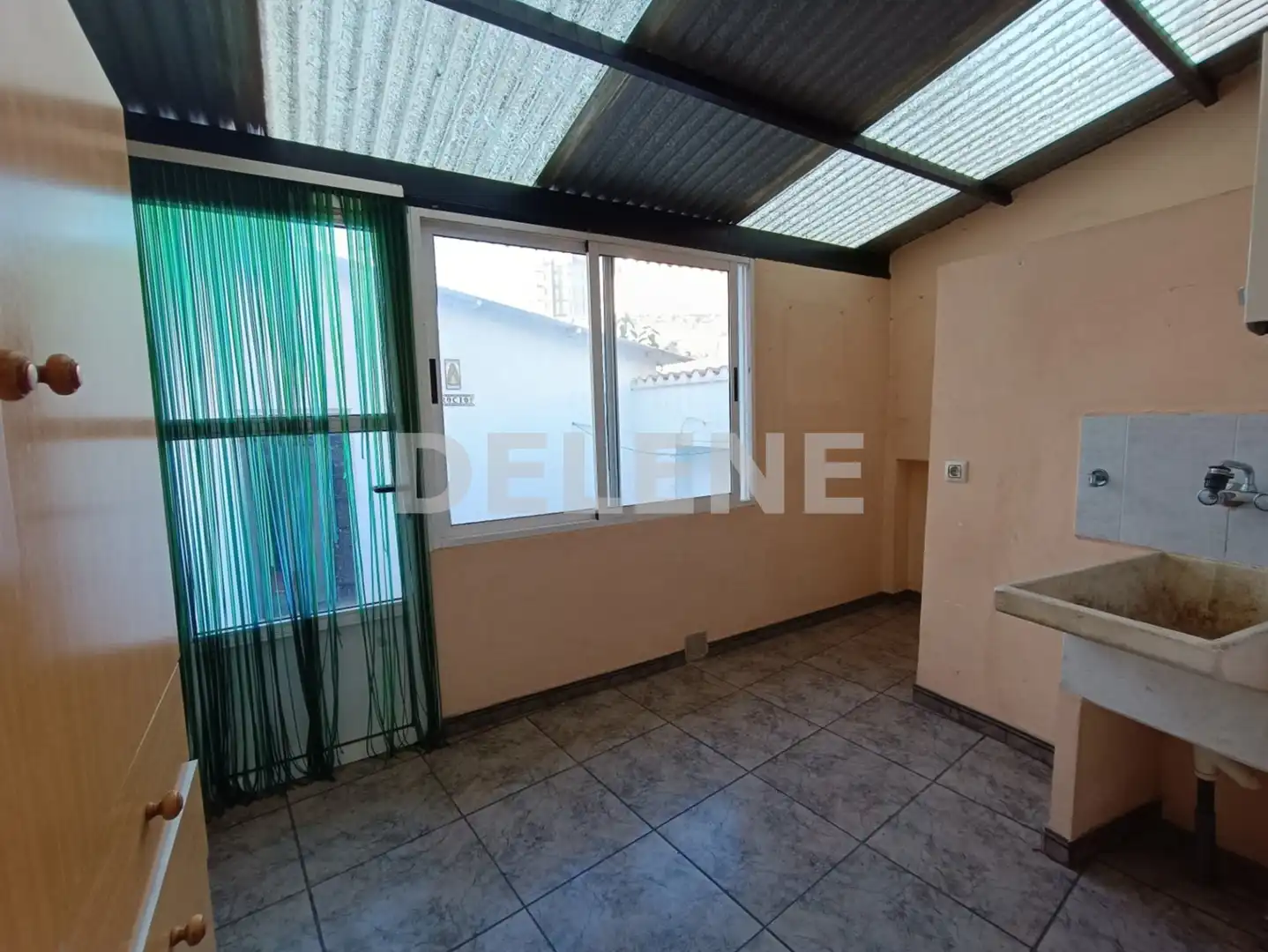 Casa aparellada amb terrassa en venda a Hellín, imagen 12