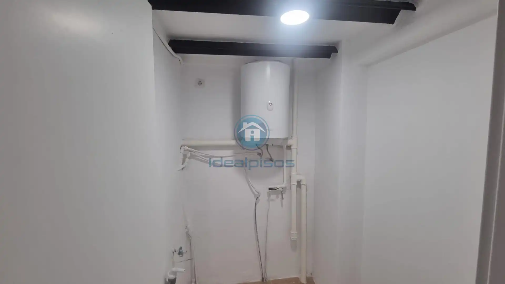 Local comercial en venda a Florida - Ciudad de Asís, imagen 8