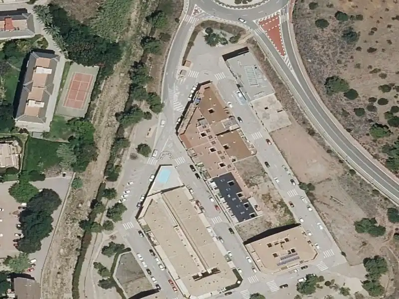 Maison à vendre à CL. MANUEL SANCHEZ NAVARRETE 12 3 Planta Baja 0000