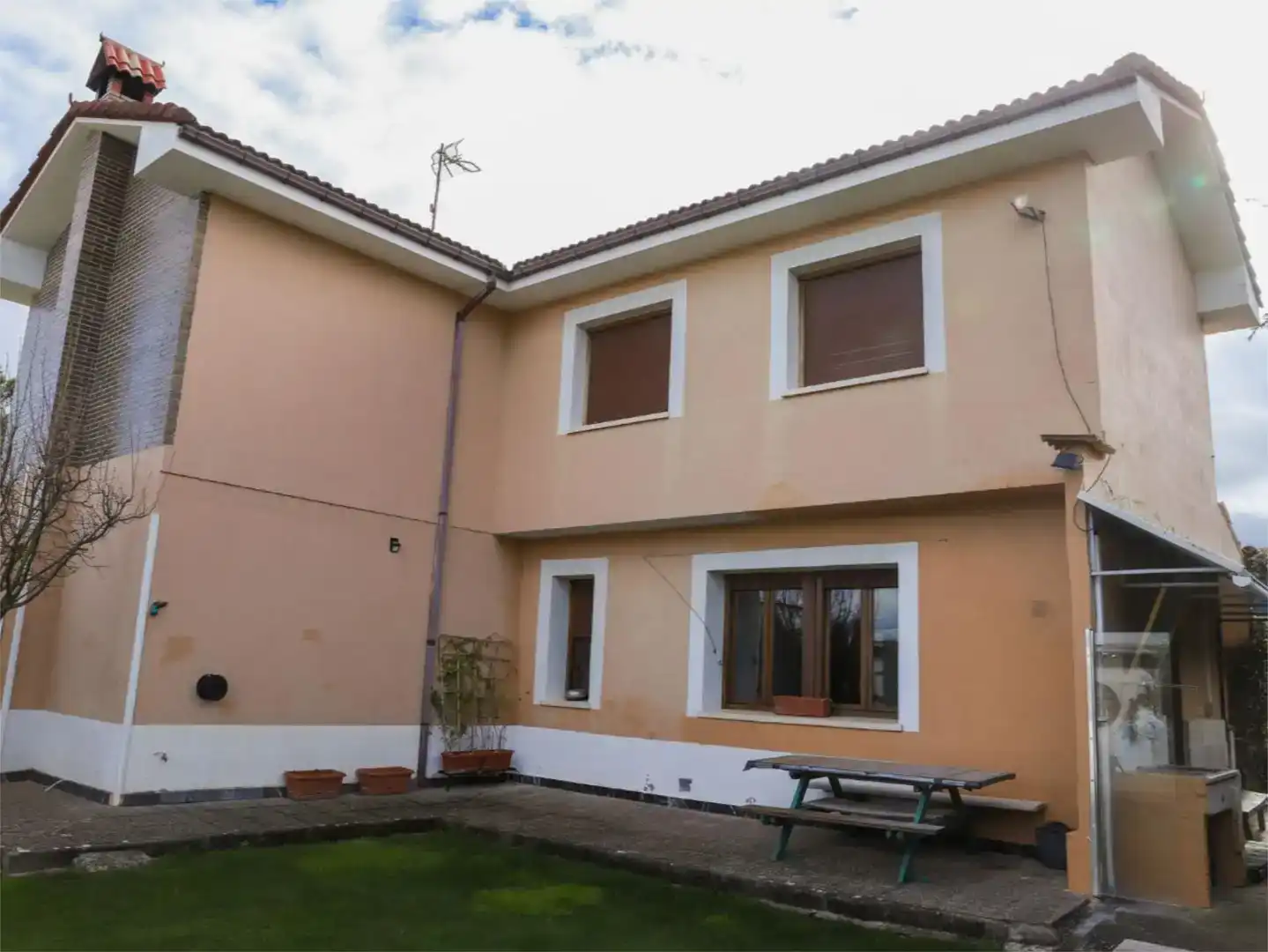 Vista exterior de Casa o chalet en venta en Trespaderne, Burgos