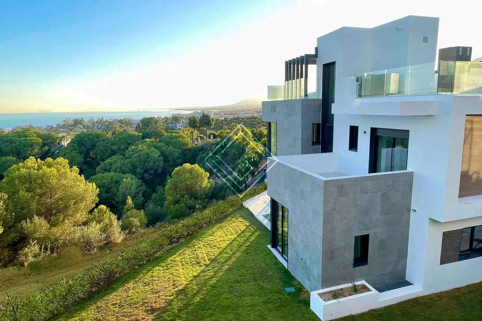 Chalet con piscina en venta en Río Real - Los Monteros, imagen 4