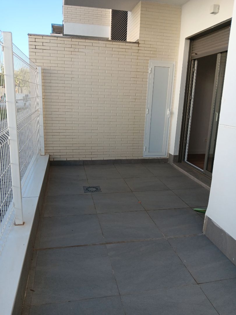 Pis de lloguer en San Juan de Aznalfarache amb Aire condicionat, Jardí privat i Piscina