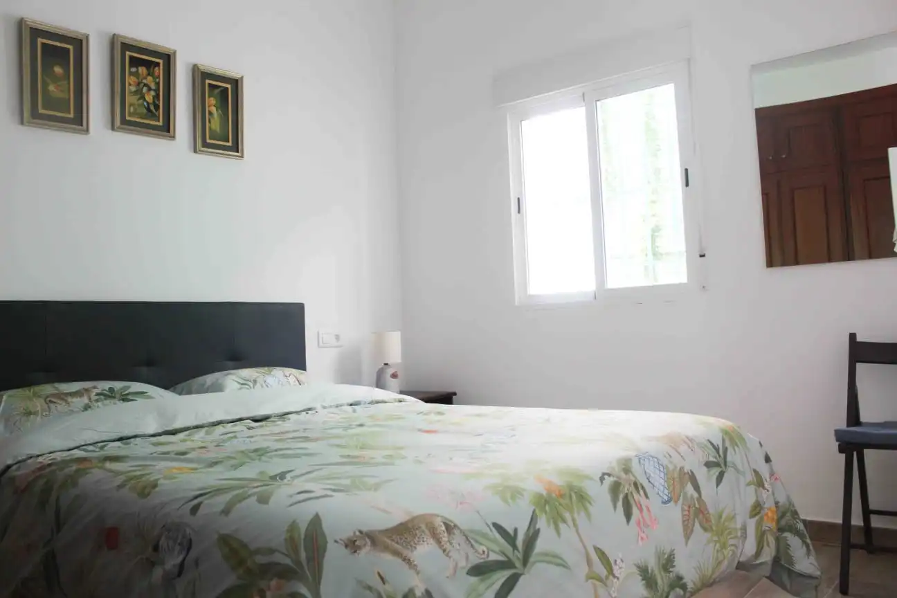 Dormitori de Casa adosada en venda en Vélez-Málaga amb Aire condicionat, Terrassa i Moblat