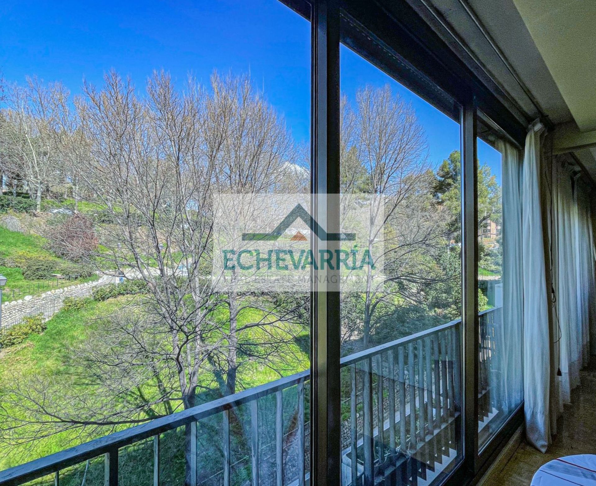 Exterior view of Flat to rent in  Madrid Capital  with Air Conditioner, Heating and Parquet flooring