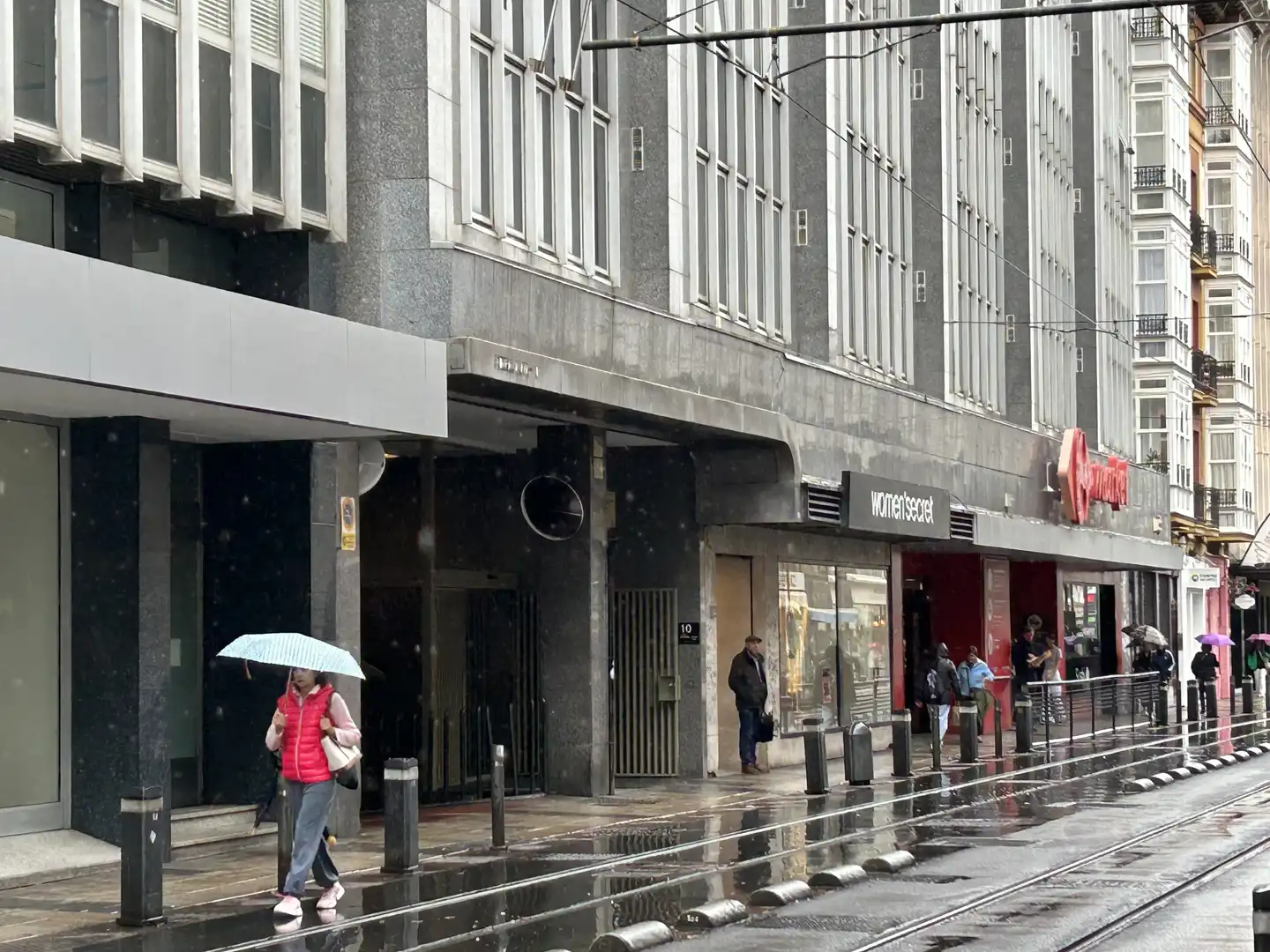 Büro zum Verkauf in General Alava Kalea, 10, Ensanche