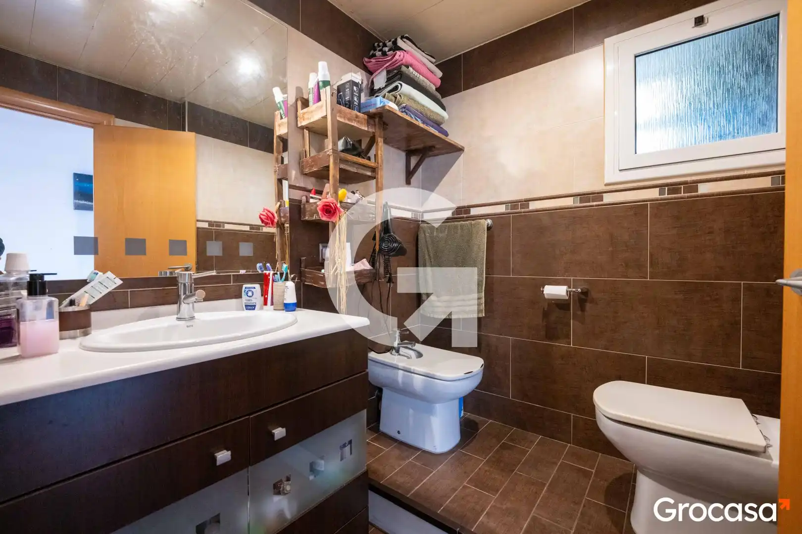 Baño de Piso en venta en Mataró con Calefacción, Horno y TV