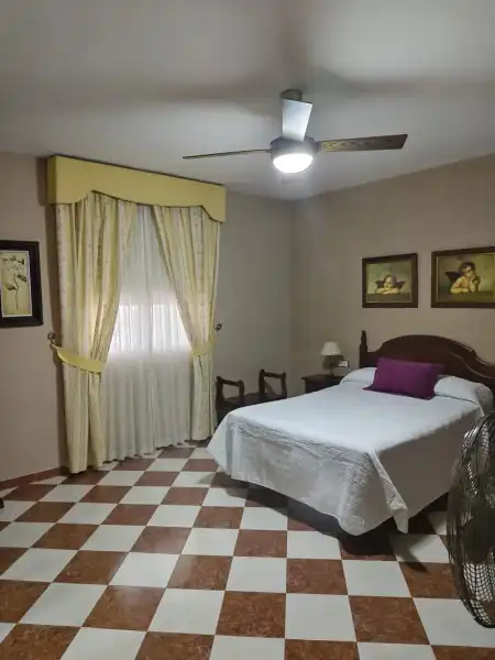 Habitación de Finca rústica en venta en Lucena con Aire acondicionado, Terraza y Piscina