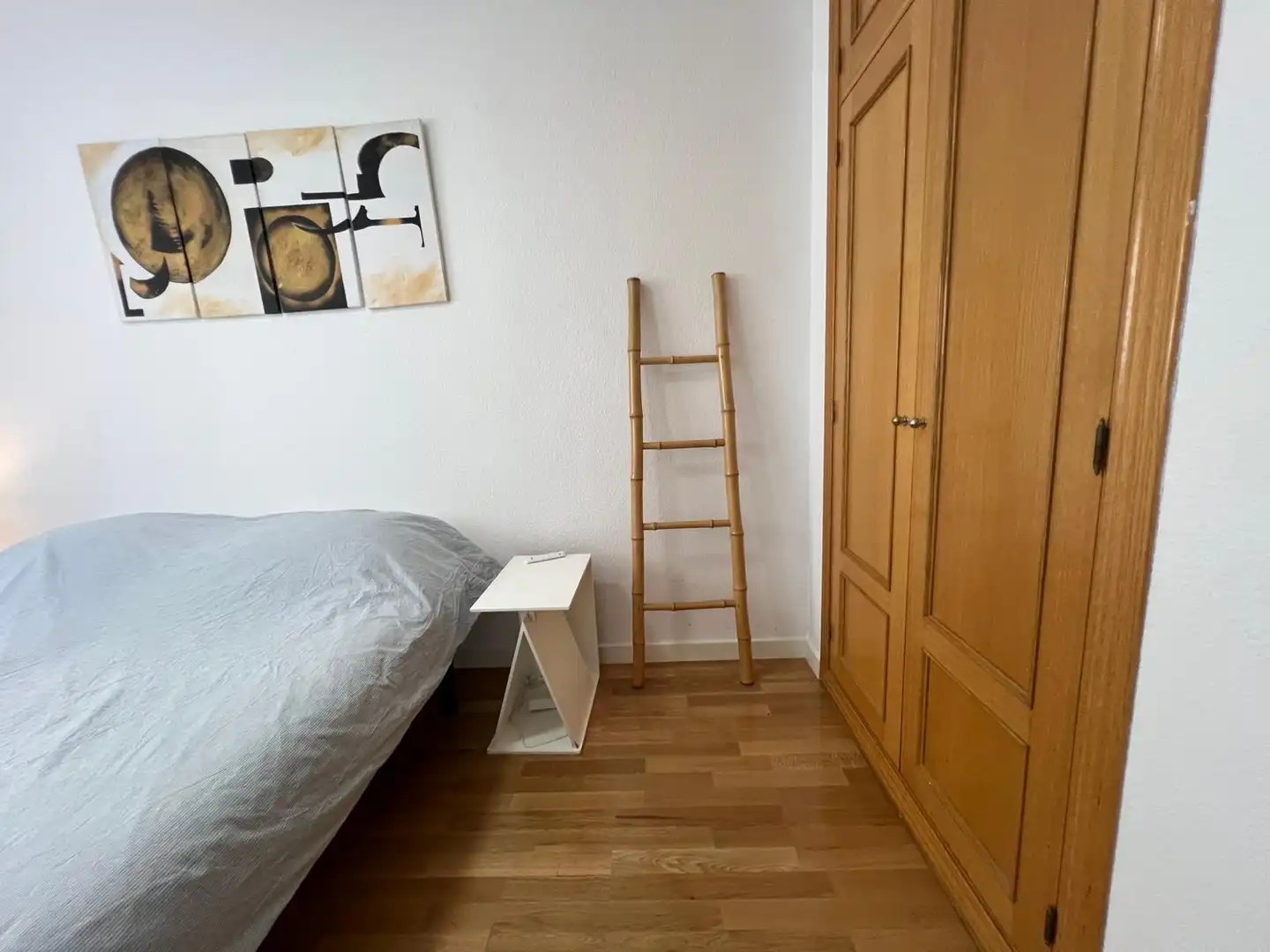 Bedroom of Flat for share in Madrid  with Heating, Furnished and Oven