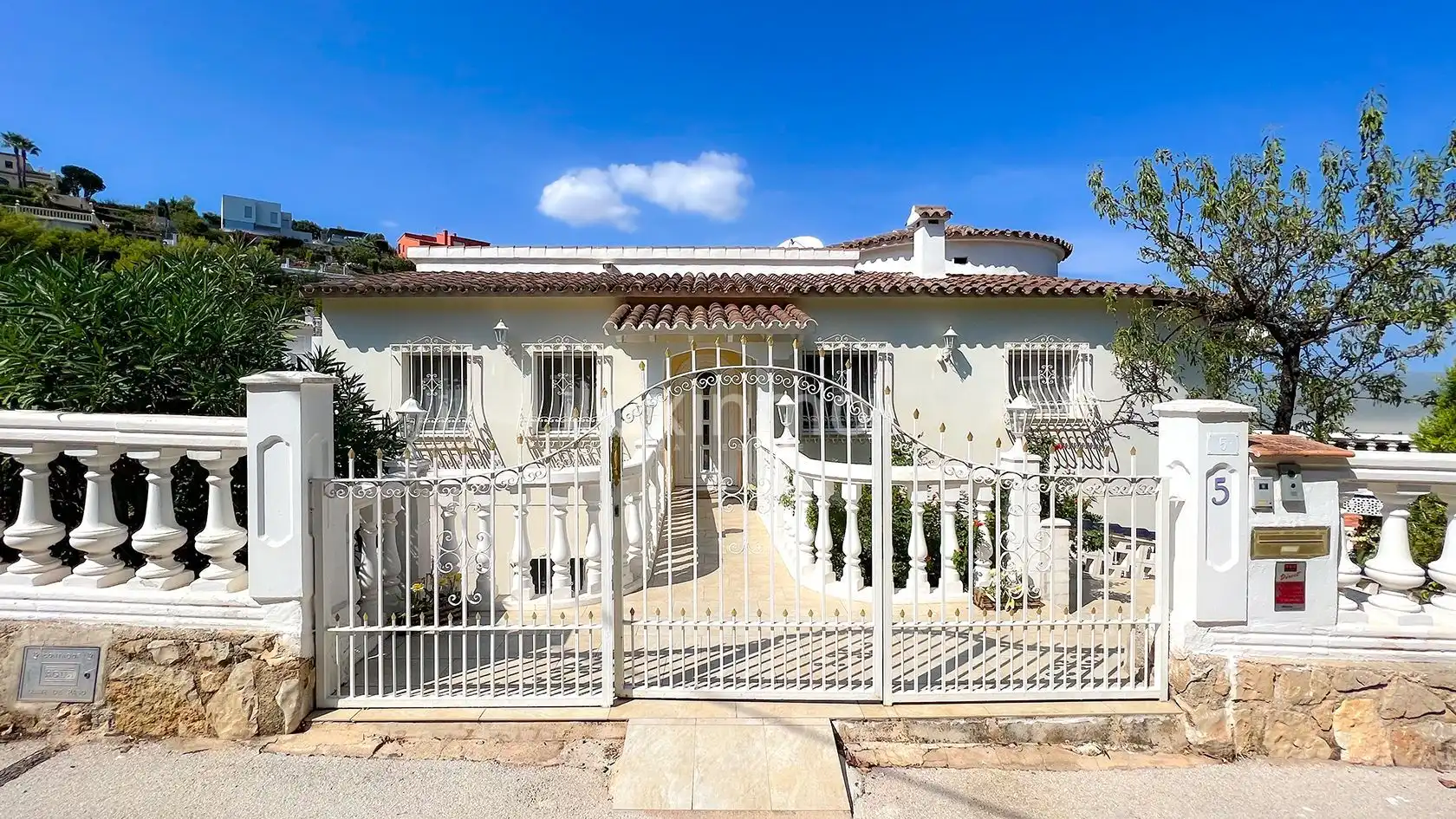Exterior view of Houses for sale in Dénia  with Terrace, Storage room and Swimming Pool