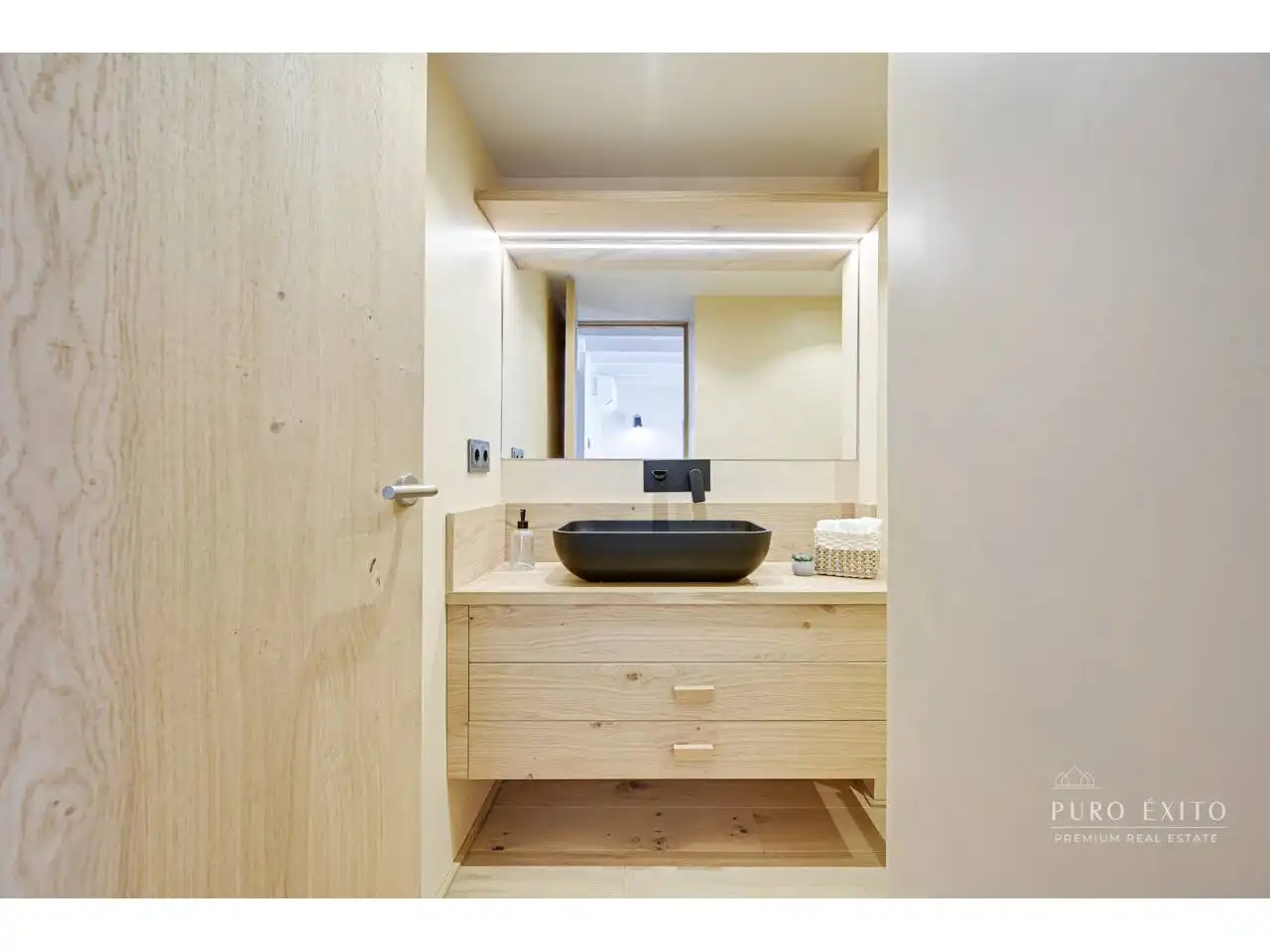 Baño de Dúplex en venta en Barcelona con Aire acondicionado, Terraza y Balcón