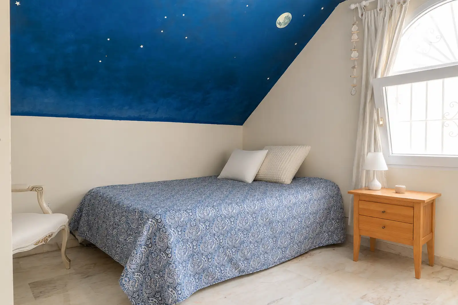 Bedroom of Detached homes for sale in Benalmádena  with Air Conditioner, Private garden and Terrace