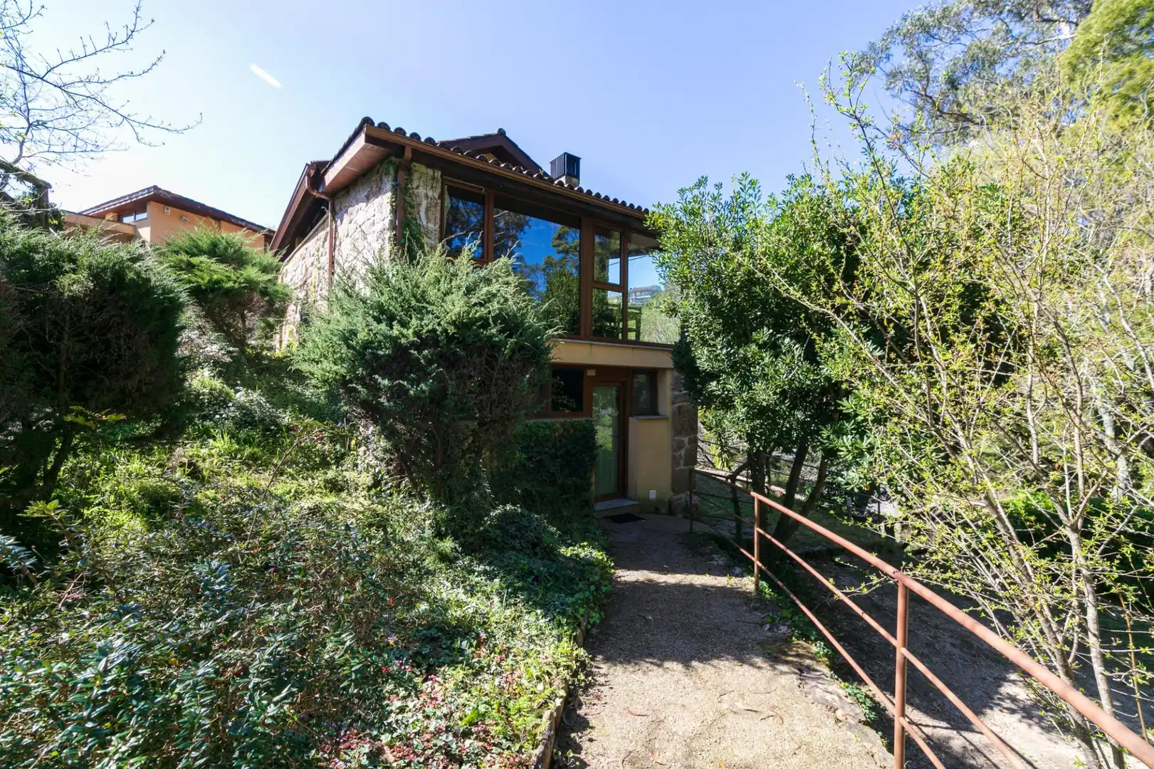 Exterior view of Houses for sale in Arbo  with Heating, Private garden and Storage room