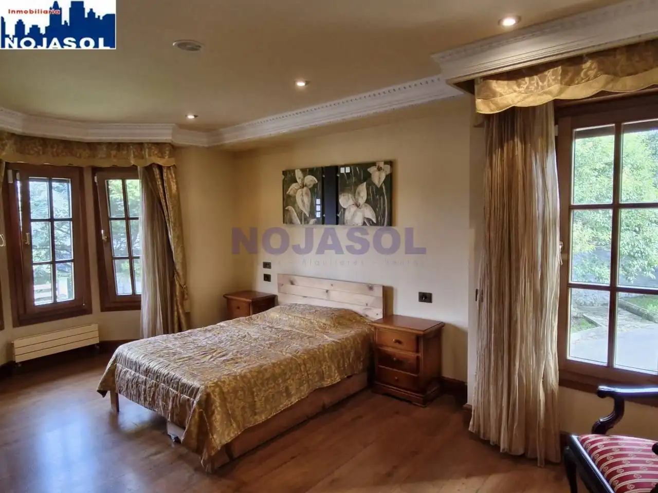 Habitación de Casa o chalet en venta en Noja con Aire acondicionado, Calefacción y Jardín privado