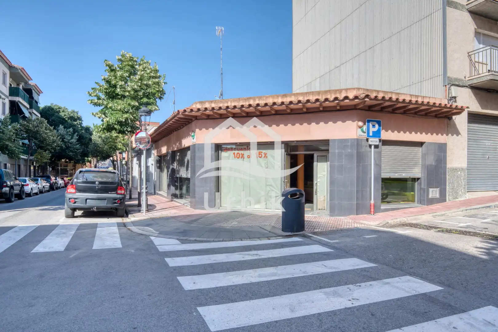 Local comercial en venta en Carrer de Lleida, imagen 2