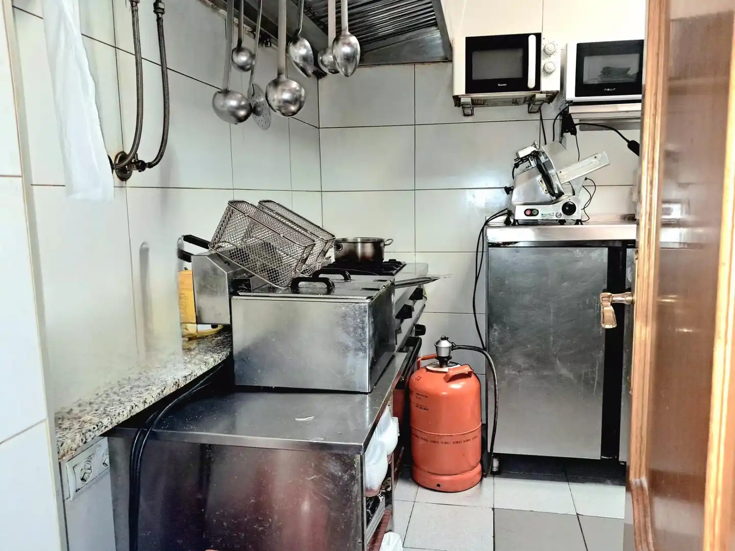Cocina de Local de alquiler en Moncada con Aire acondicionado y Amueblado