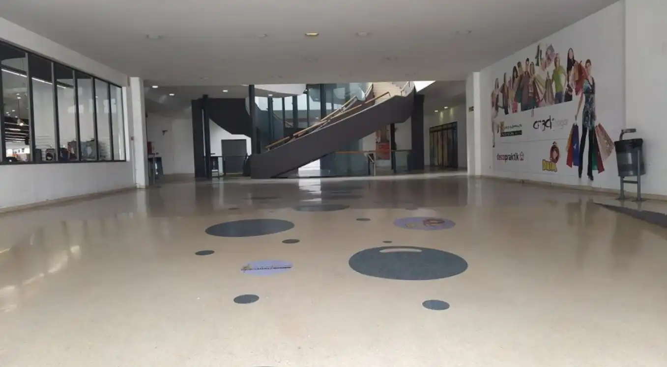 Gewerbefläche zum Verkauf in Carrer de Francesc Layret 36b, imagen 21