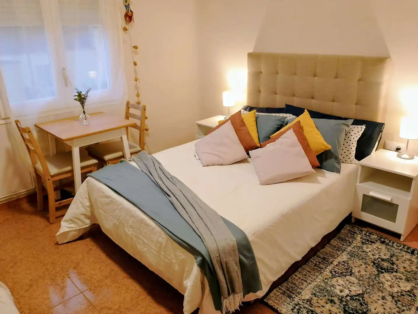 Bedroom of Flat for share in Sant Cugat del Vallès  with Air Conditioner, Heating and Terrace
