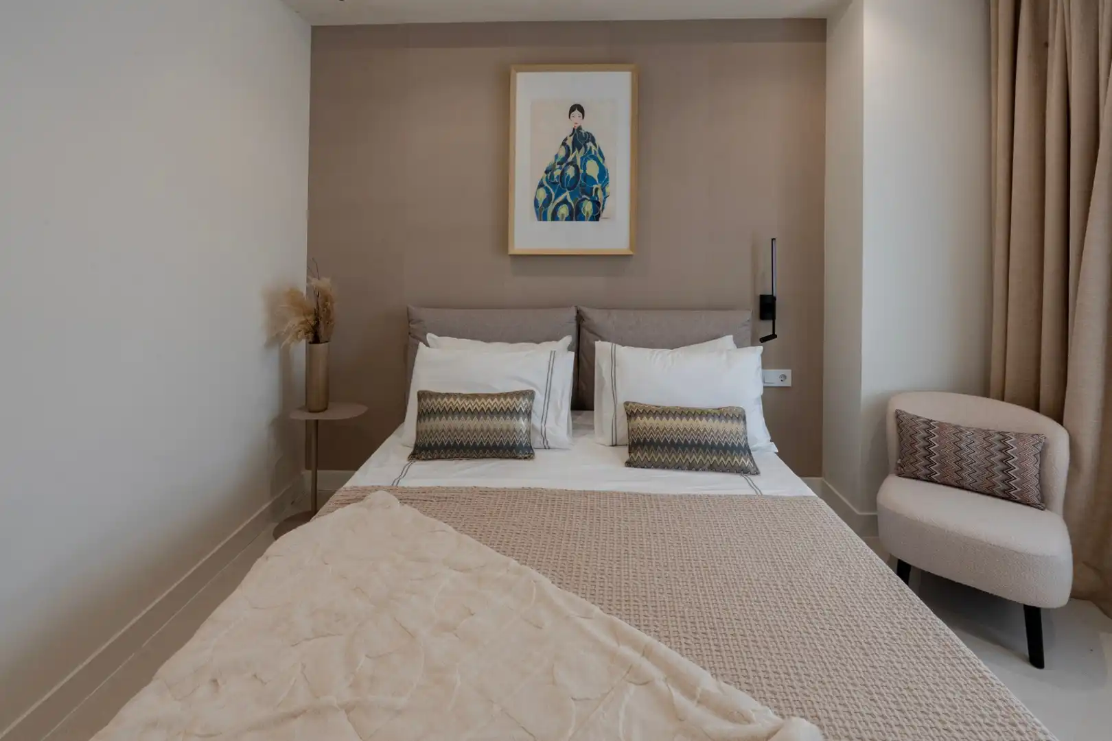 Habitación de Apartamento en venta en Marbella con Terraza, Amueblado y Balcón