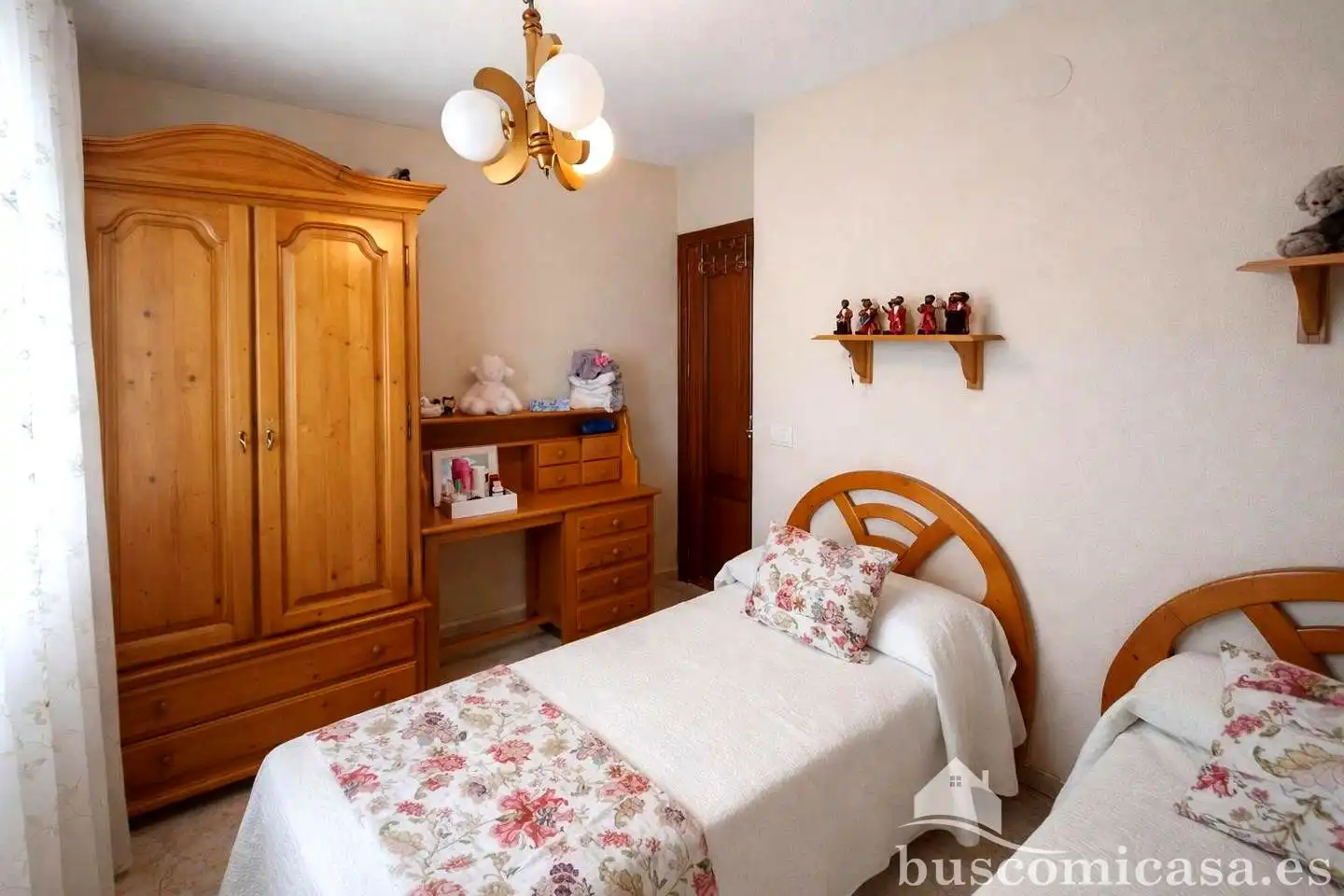 Habitación de Piso en venta en Linares con Balcón