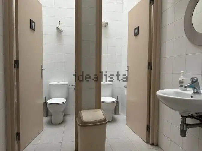 Industrial buildings for rent in Dreta de l'Eixample
