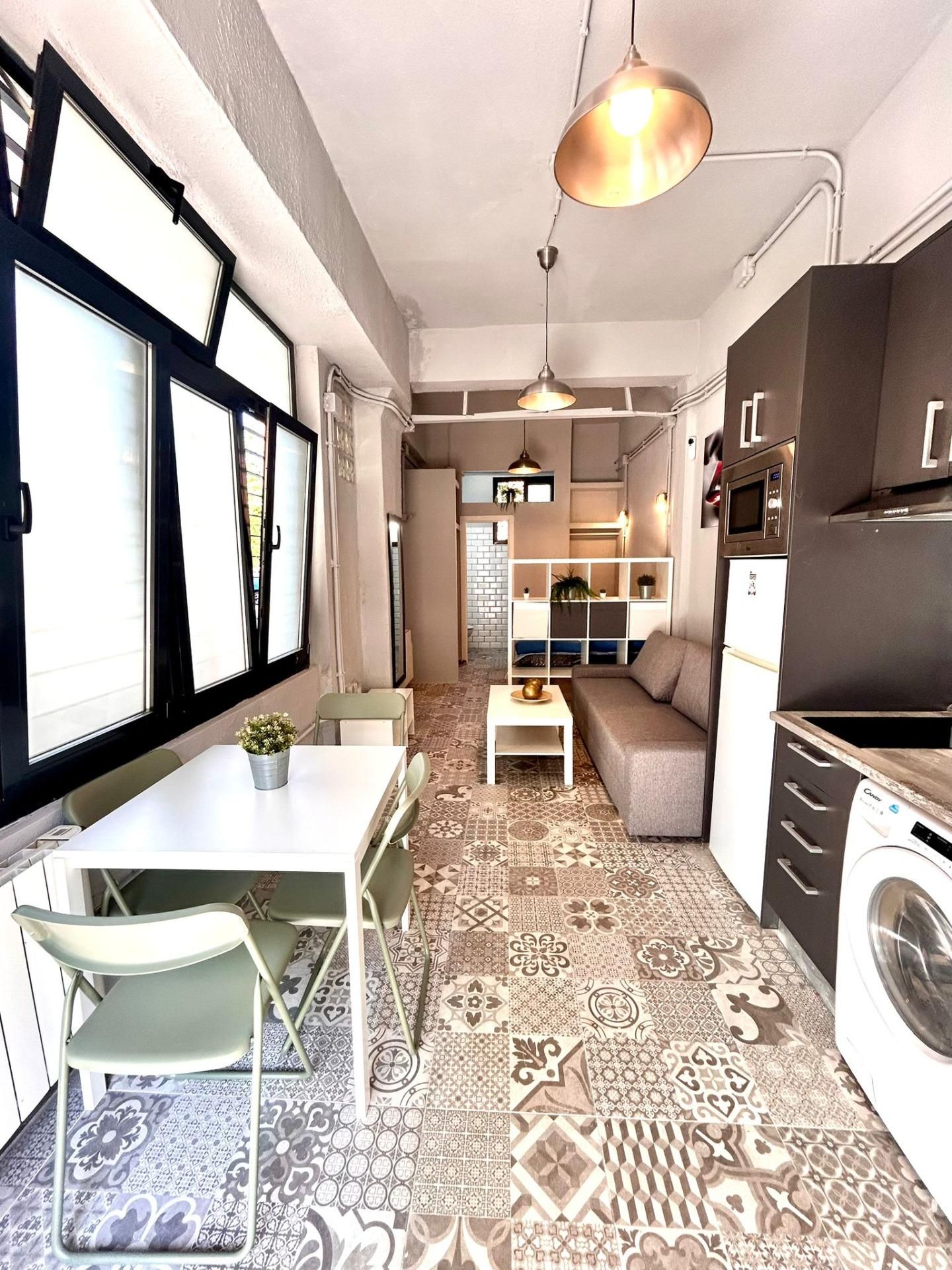 Living room of Loft for sale in  Madrid Capital