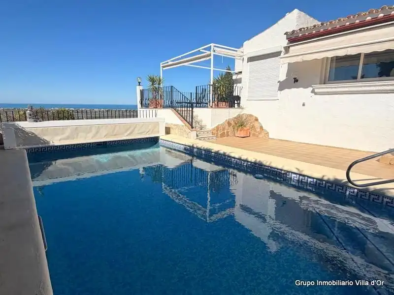 Piscina de Casa o xalet en venda en Pego amb Aire condicionat, Calefacció i Jardí privat