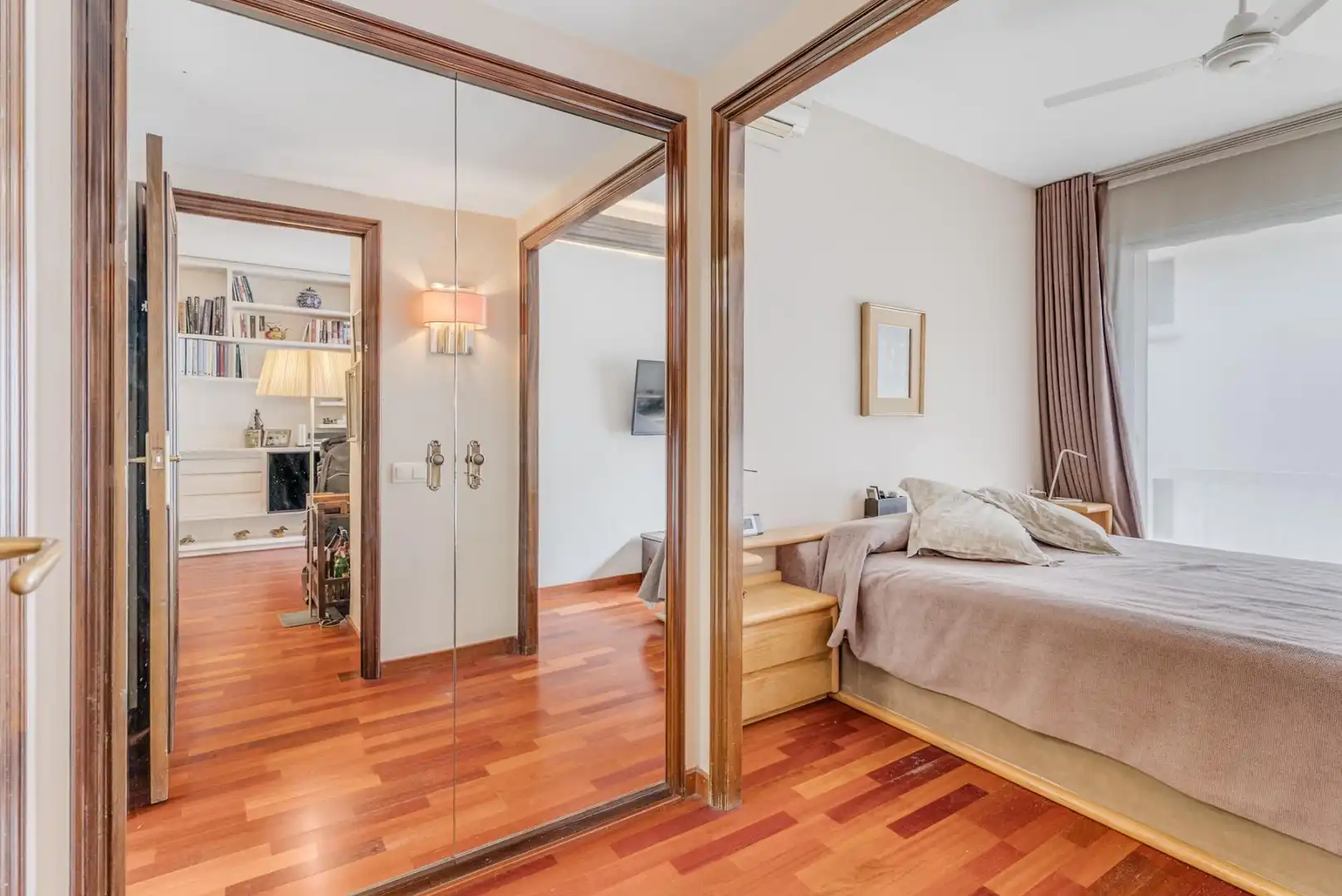 Habitación de Piso en venta en  Barcelona Capital con Aire acondicionado, Calefacción y Parquet