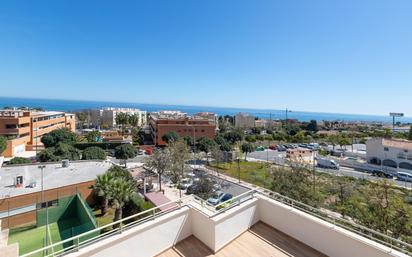 Vista exterior de Àtic en venda en Torremolinos amb Terrassa, Traster i Piscina comunitària